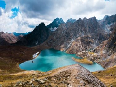 Kashmir Great Lakes