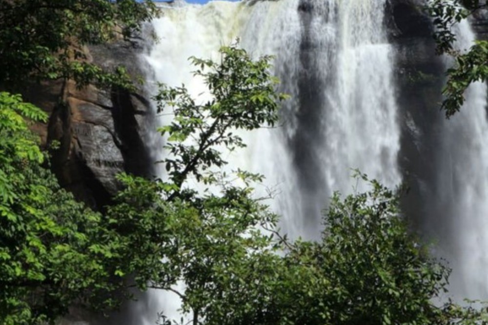 Muthyala Maduvu Falls